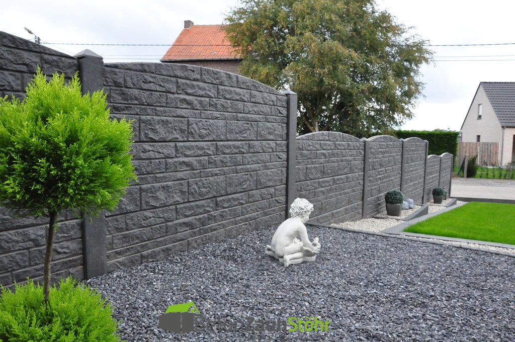 Betonzaun Line — Bogen — montiert